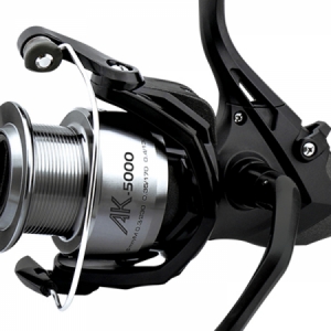 navijak Okuma Baitfeeder AK-5000