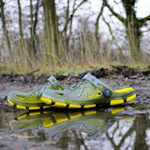 Kroksy Black Cat Clogs