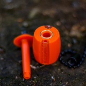 Retiazkový swinger Fox Black Label Dumpy Bobbin