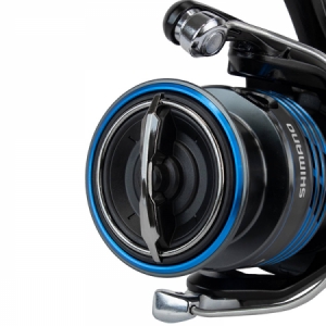 navijak Shimano Nexave C 3000 HG FI