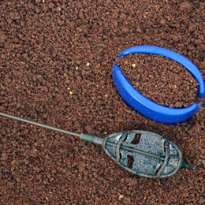 Krmítko Döme Gábor Team Feeder Long Cast Pro Method Feeder L