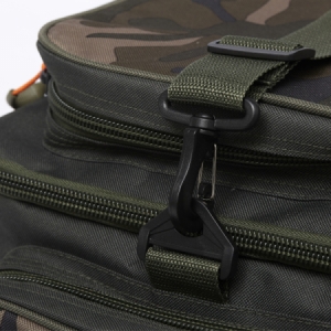 Taška Prologic Avenger Carryall M