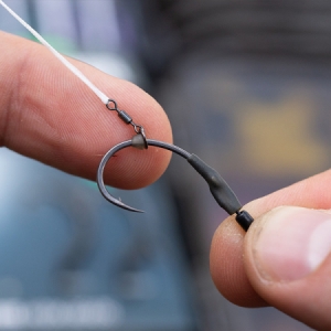 Obratlík s krúžkom Korda Micro Ring Swivel