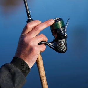navijak Shimano Aero XR 3000 Feeder / Match