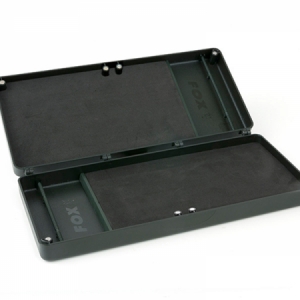 Púzdro na náväzce Fox Magnetic Double Rig Box Medium