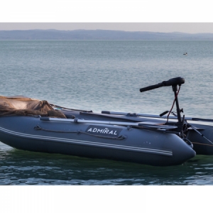 Čln Admiral Boats AM 290 - pevná podlaha + kýl