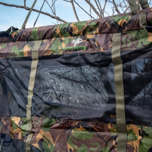 Vážiaci a prechovávací sak Giants Fishing Weigh Sling Luxury Camo XL
