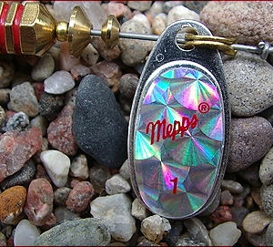 Mepps Comet Rainbo - strieborná